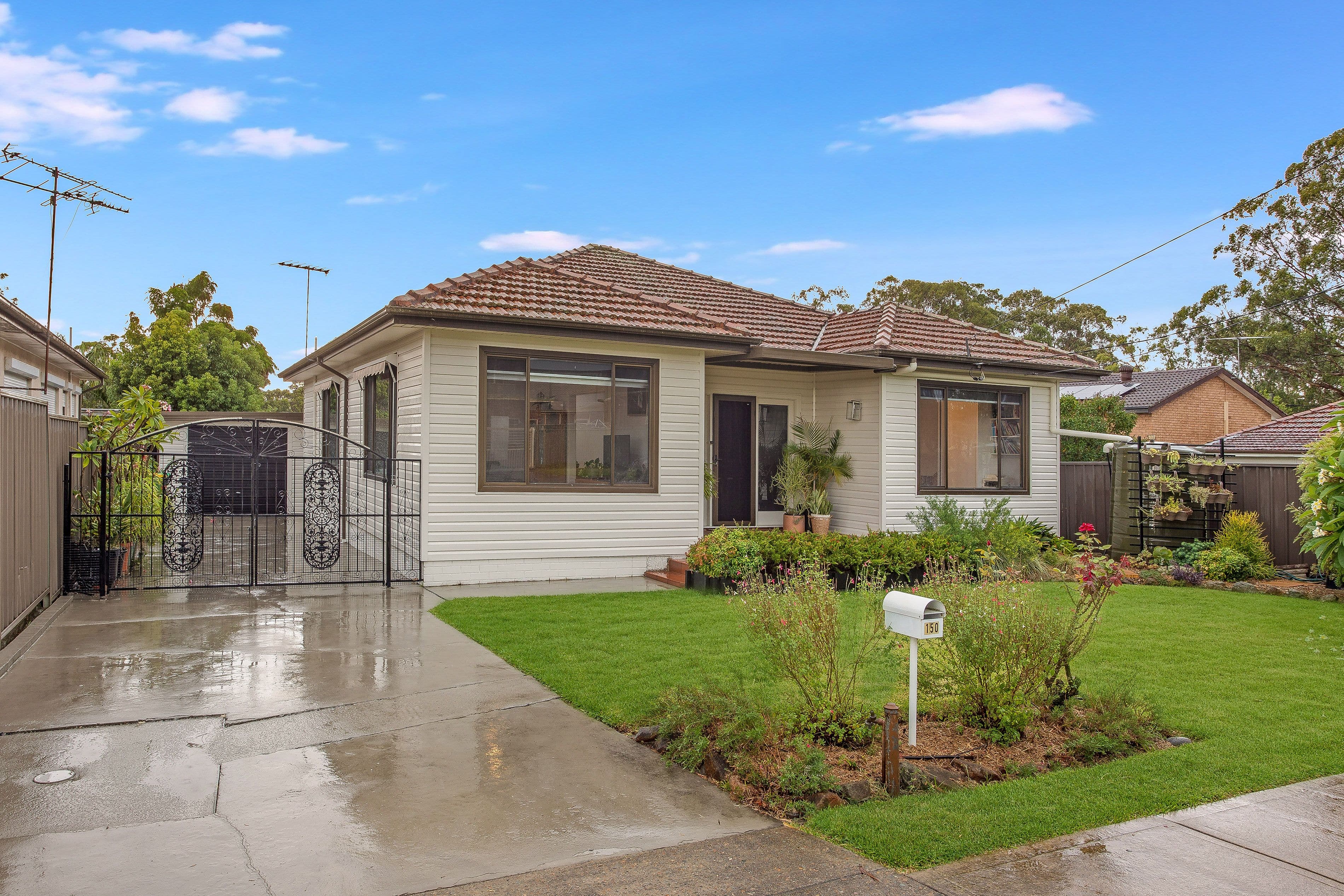 150 Rex Road, Georges Hall NSW 2198, Georges Hall - Image 1