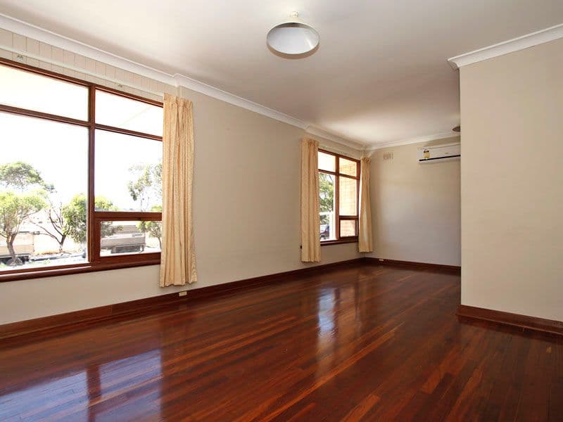 57 Victor Harbor Road, OLD NOARLUNGA SA 5168, Old Noarlunga - Thumbnail 5