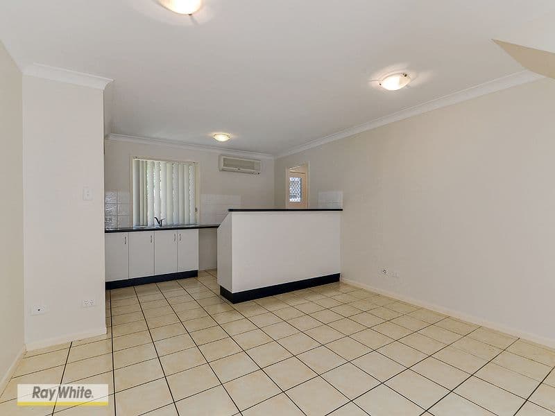 14 Fleet Drive, KIPPA-RING QLD 4021, Kippa-Ring - Thumbnail 3