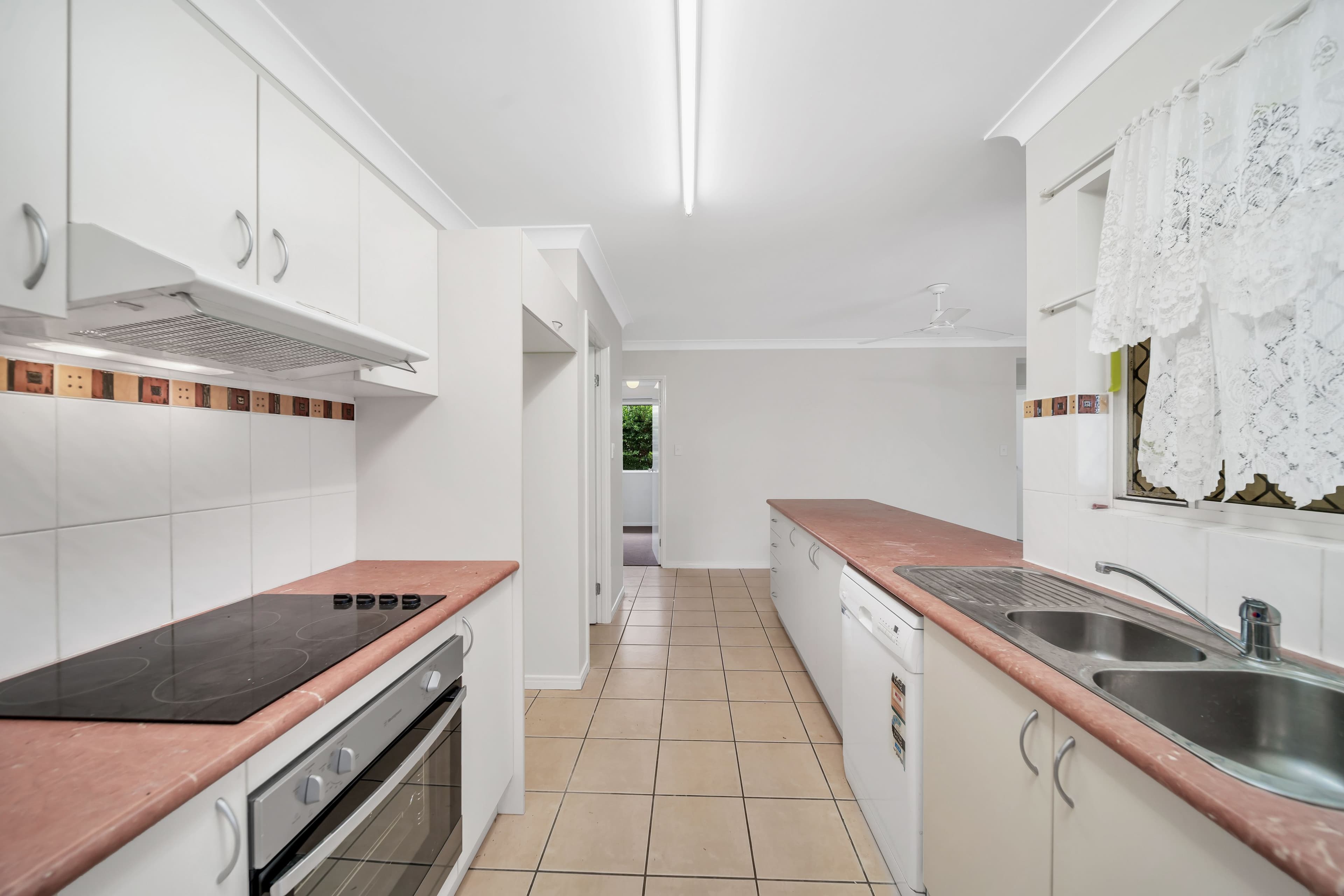 22 Piccone Drive, Edmonton QLD 4869, Edmonton - Thumbnail 4