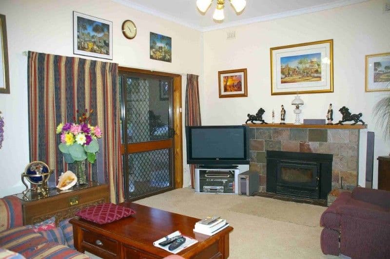 111 Mack Avenue, RENMARK SA 5341, Renmark - Thumbnail 2