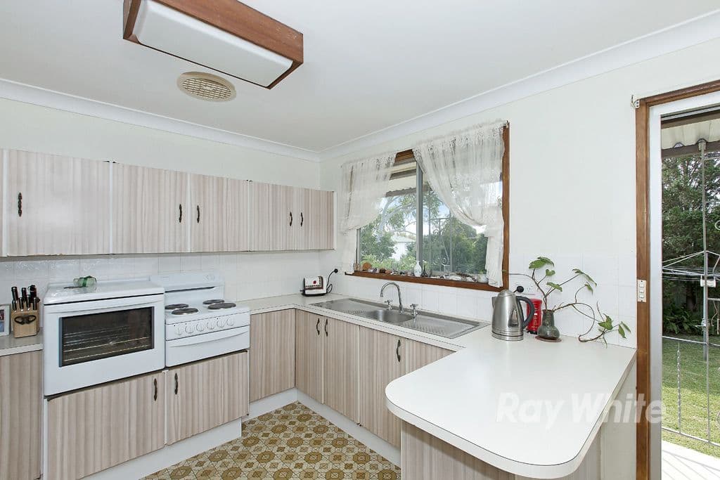 1 Glade Street, Arcadia Vale - Thumbnail 3