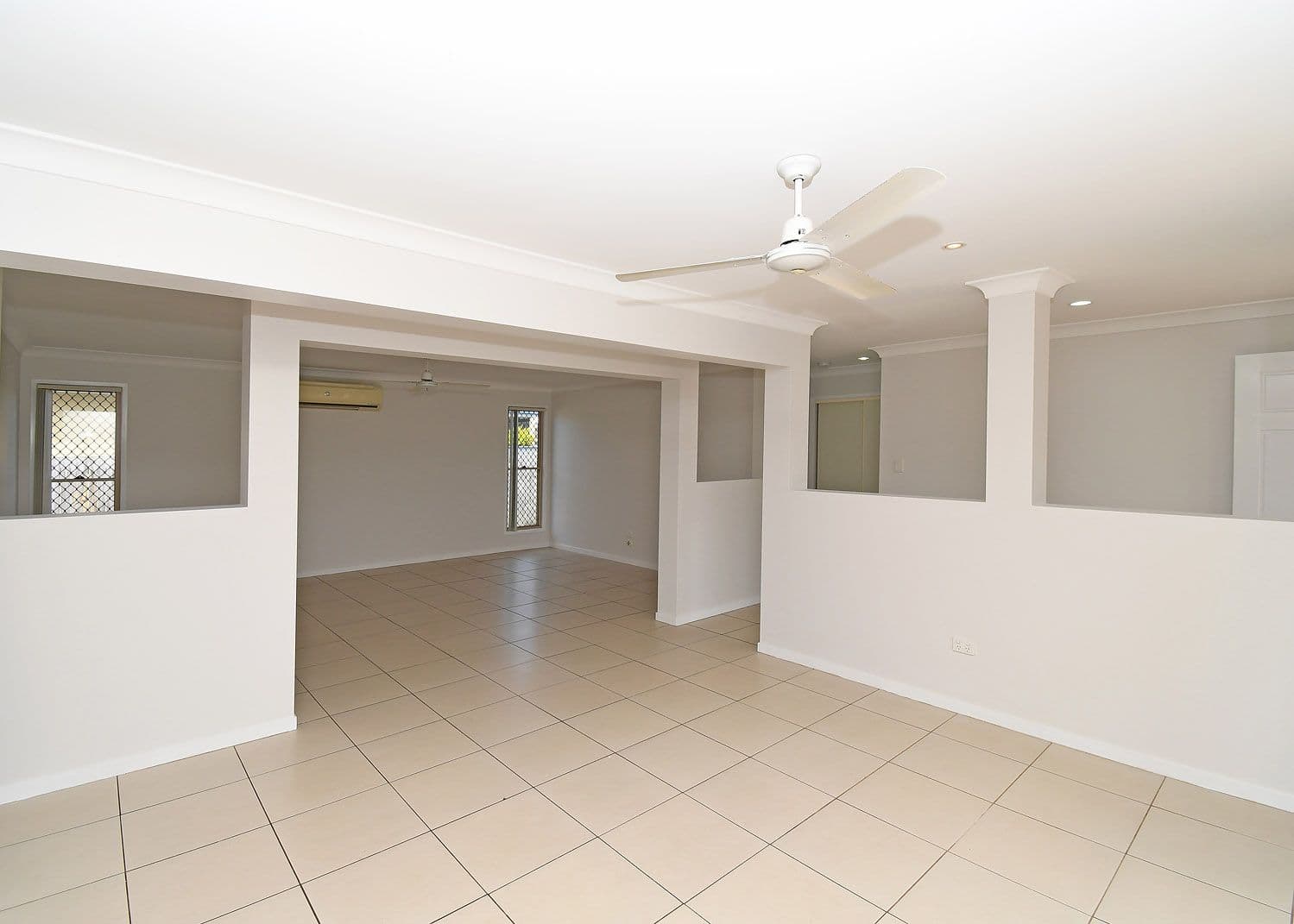 4 Aqua Court, Toogoom QLD 4655, Toogoom - Thumbnail 3