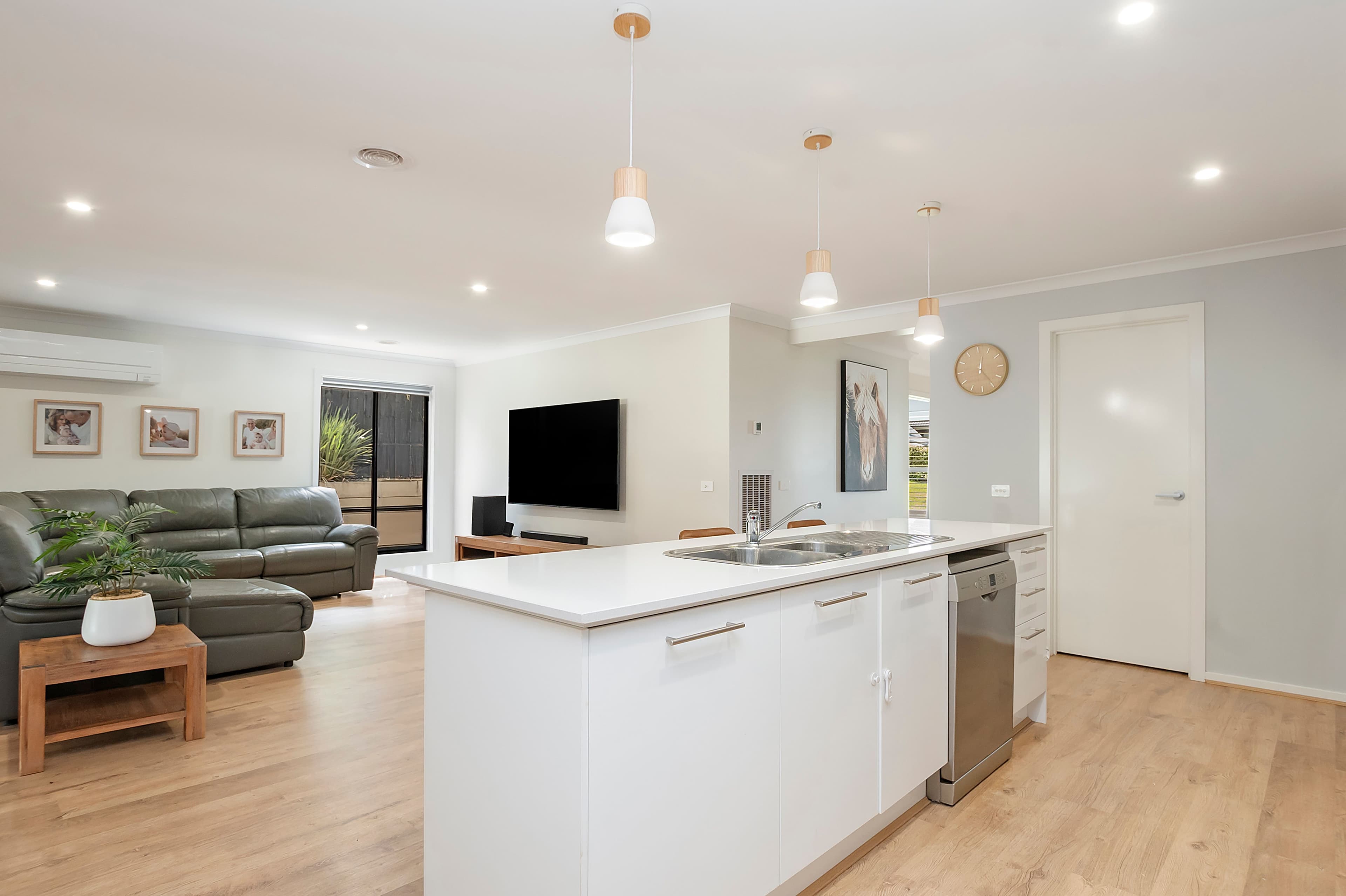 11 Toleman Street, Warrnambool VIC 3280, Warrnambool - Thumbnail 4