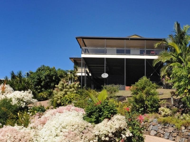 19 Country Road, CANNONVALE QLD 4802, Cannonvale - Thumbnail 4