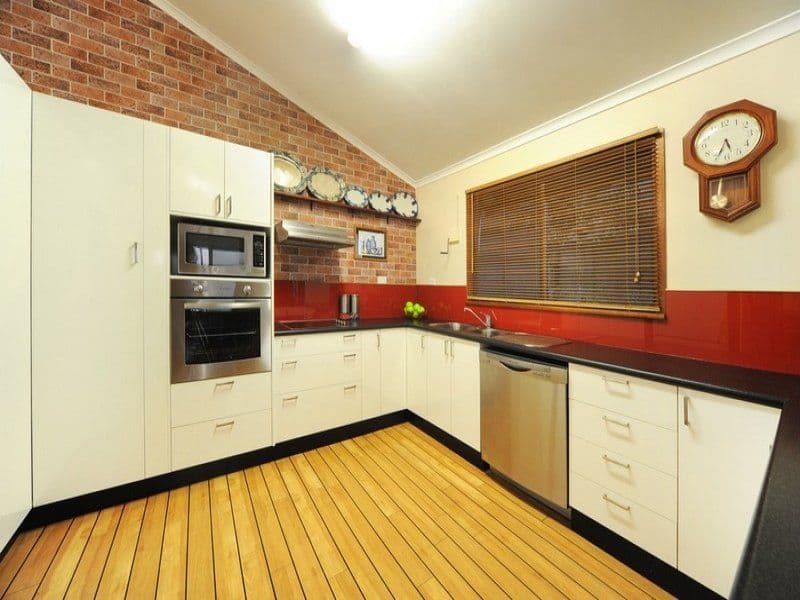 19 Country Road, CANNONVALE QLD 4802, Cannonvale - Thumbnail 8