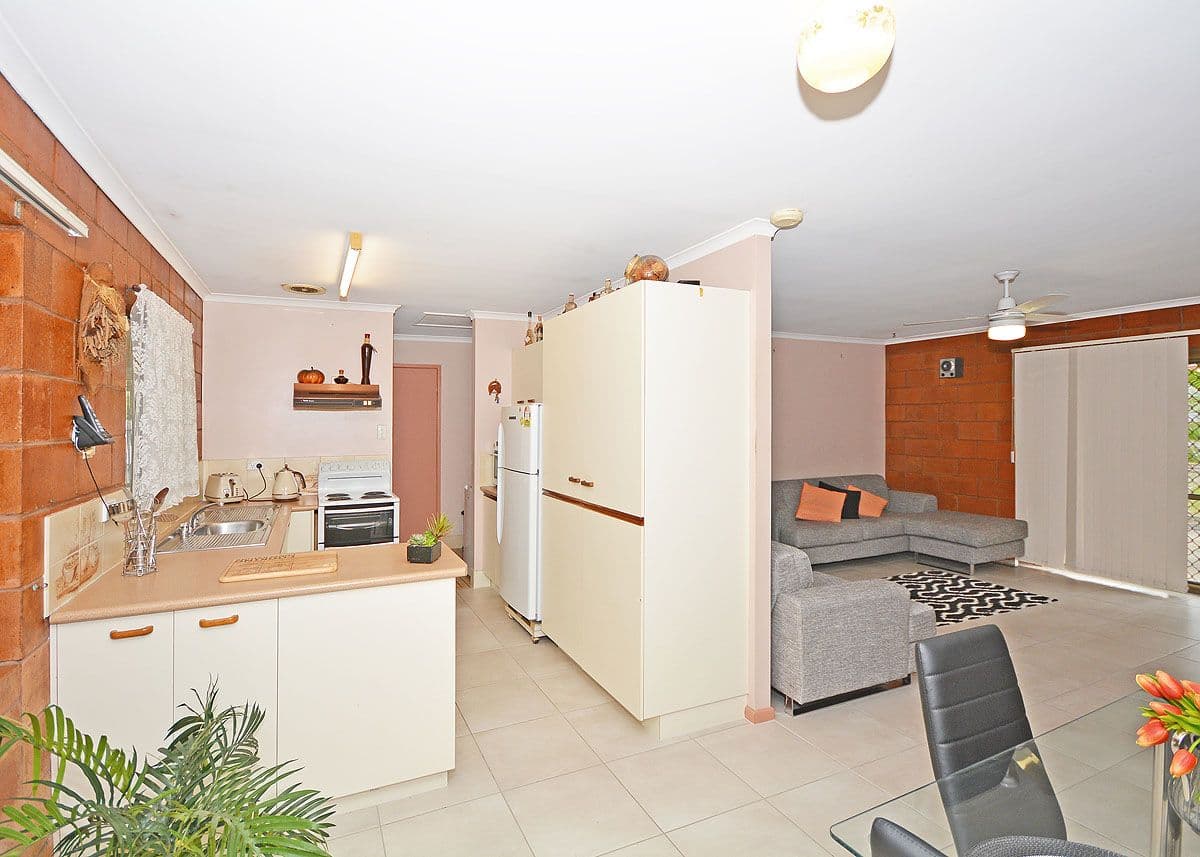 362 Boat Harbour Drive, Scarness QLD 4655, Scarness - Thumbnail 4
