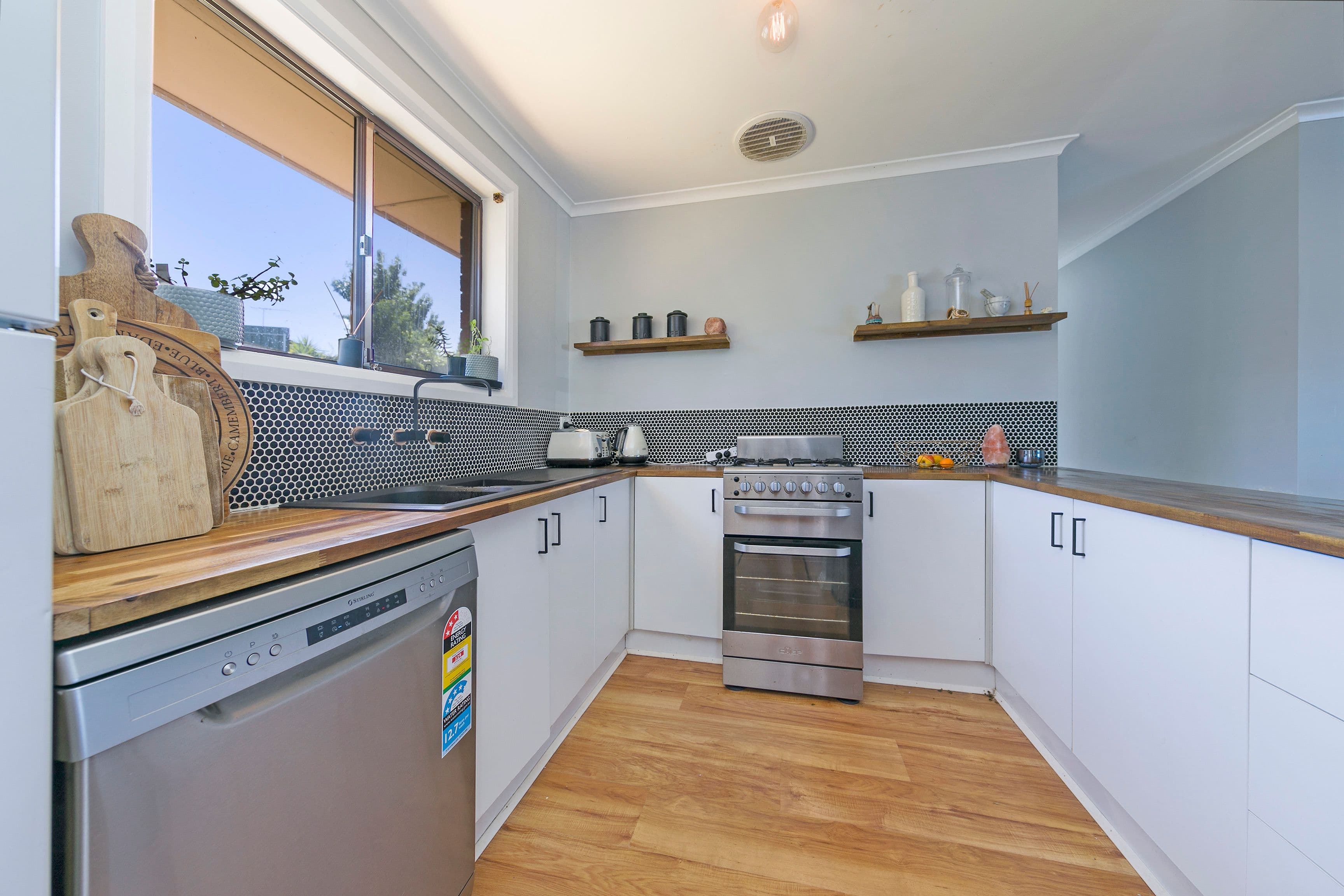 19 Pauline Drive, Surrey Downs SA 5126, Surrey Downs - Thumbnail 3