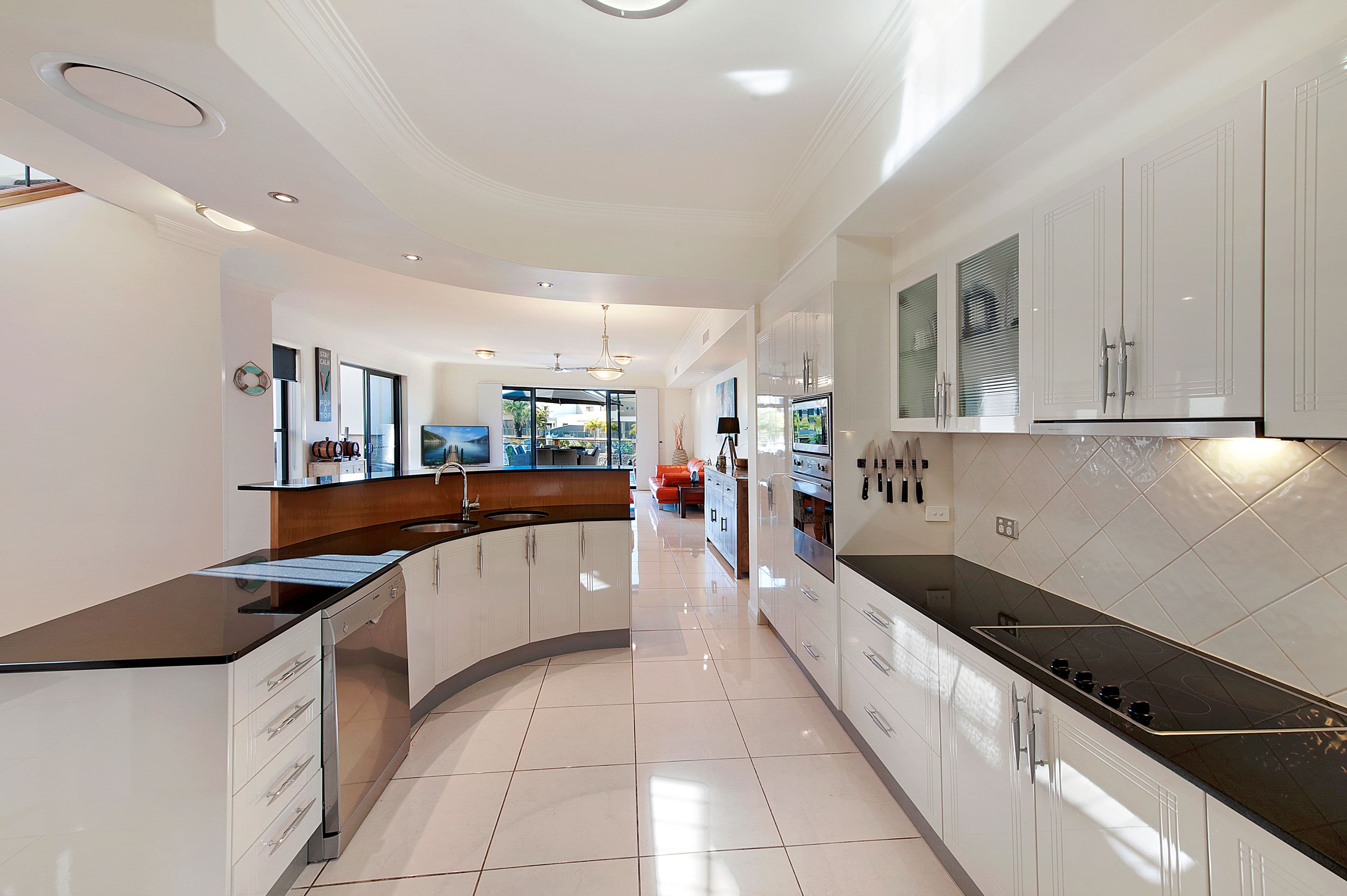 8046 The Parkway, Sanctuary Cove QLD 4212, Sanctuary Cove - Thumbnail 5