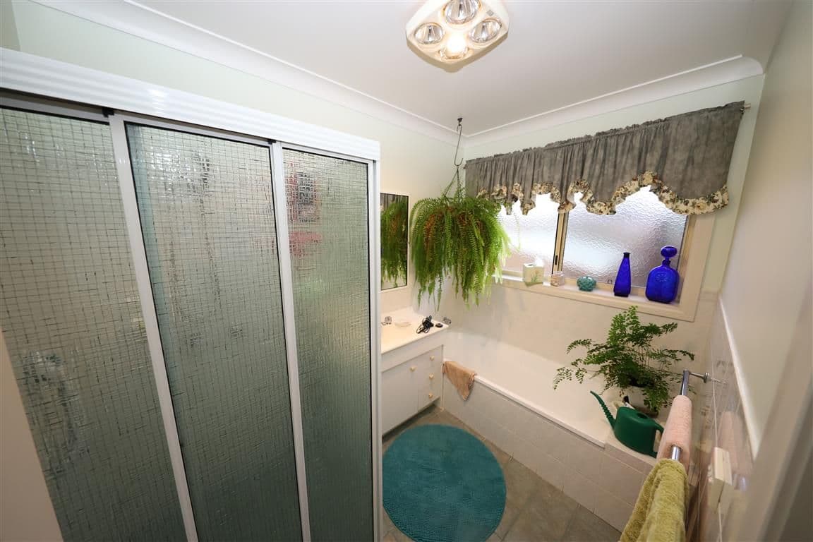 7 Kirk Avenue, Tumut NSW 2720, Tumut - Thumbnail 8