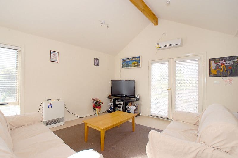 84-86 Buckley Street, NOBLE PARK VIC 3174, Noble Park - Thumbnail 5