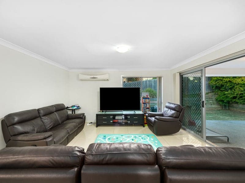 17 Wildwood Crescent, Flagstone - Thumbnail 4