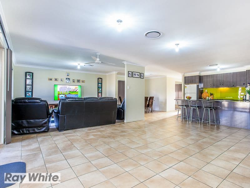 14 Nullarbor Circuit, North Lakes QLD 4509, North Lakes - Thumbnail 4
