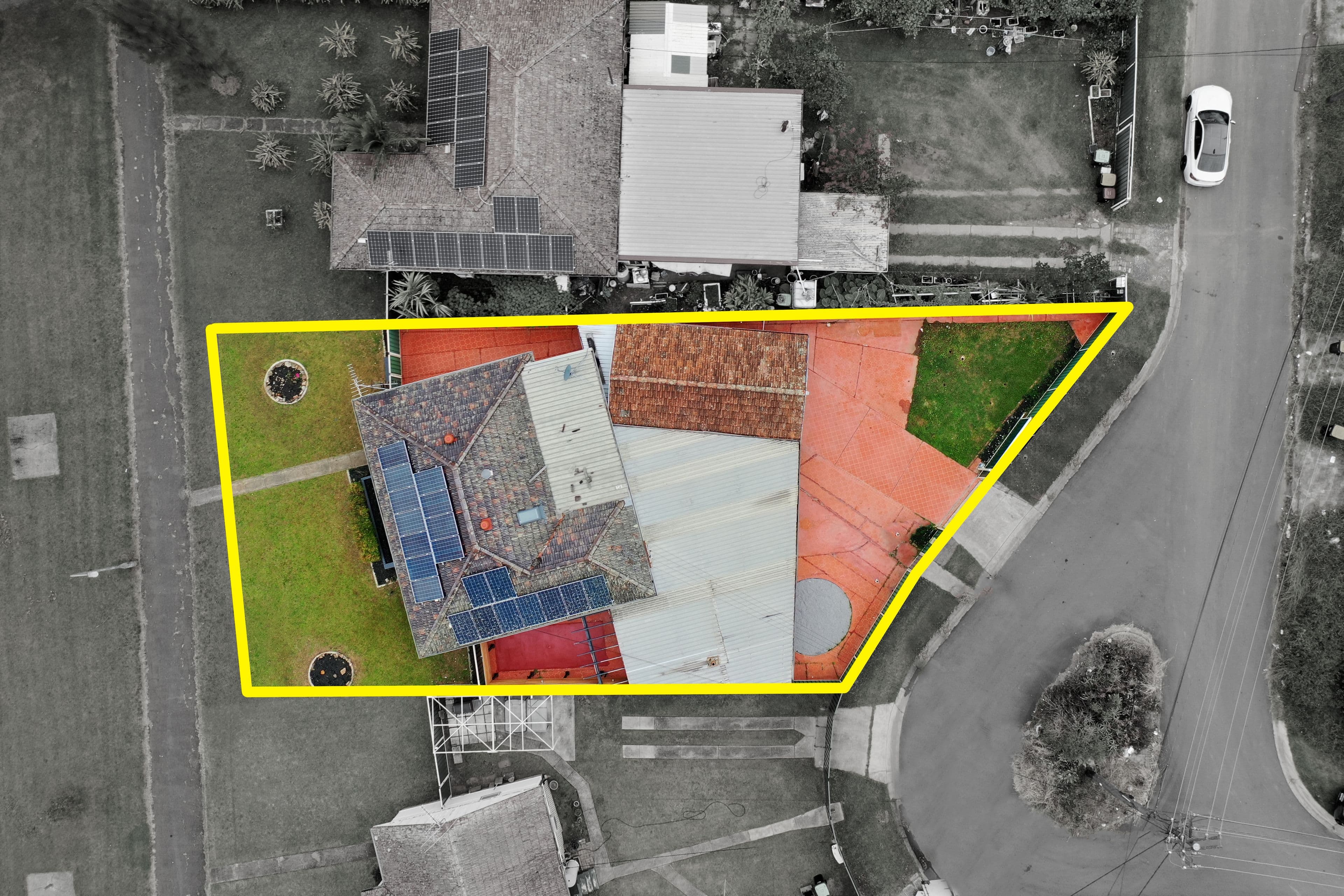 43 Cleone Drive, Kendall, Cartwright - Thumbnail 3