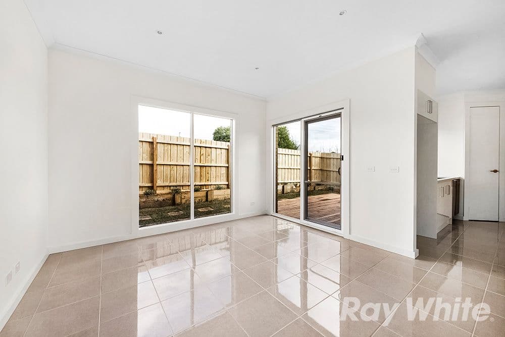 47 Mayfield Drive, Mount Waverley VIC 3149, Mount Waverley - Thumbnail 5