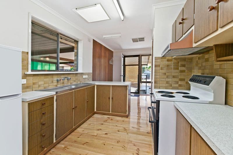 16 Sturt Road, VALLEY VIEW SA 5093, Valley View - Thumbnail 4