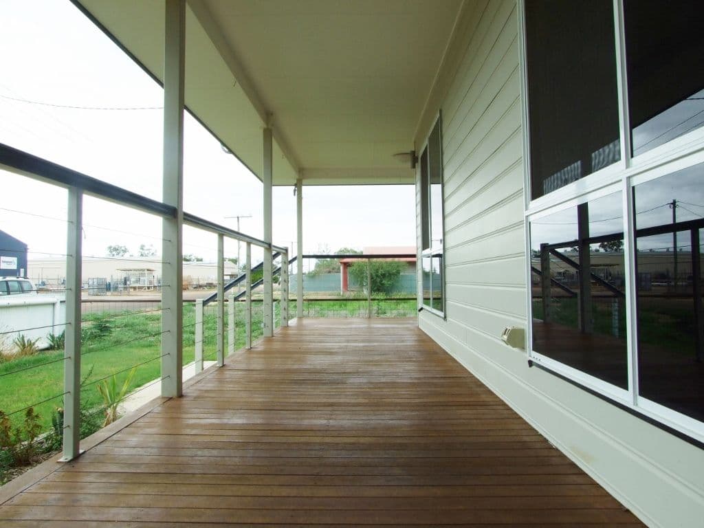 20 Miner Road, Longreach QLD 4730, Longreach - Thumbnail 2