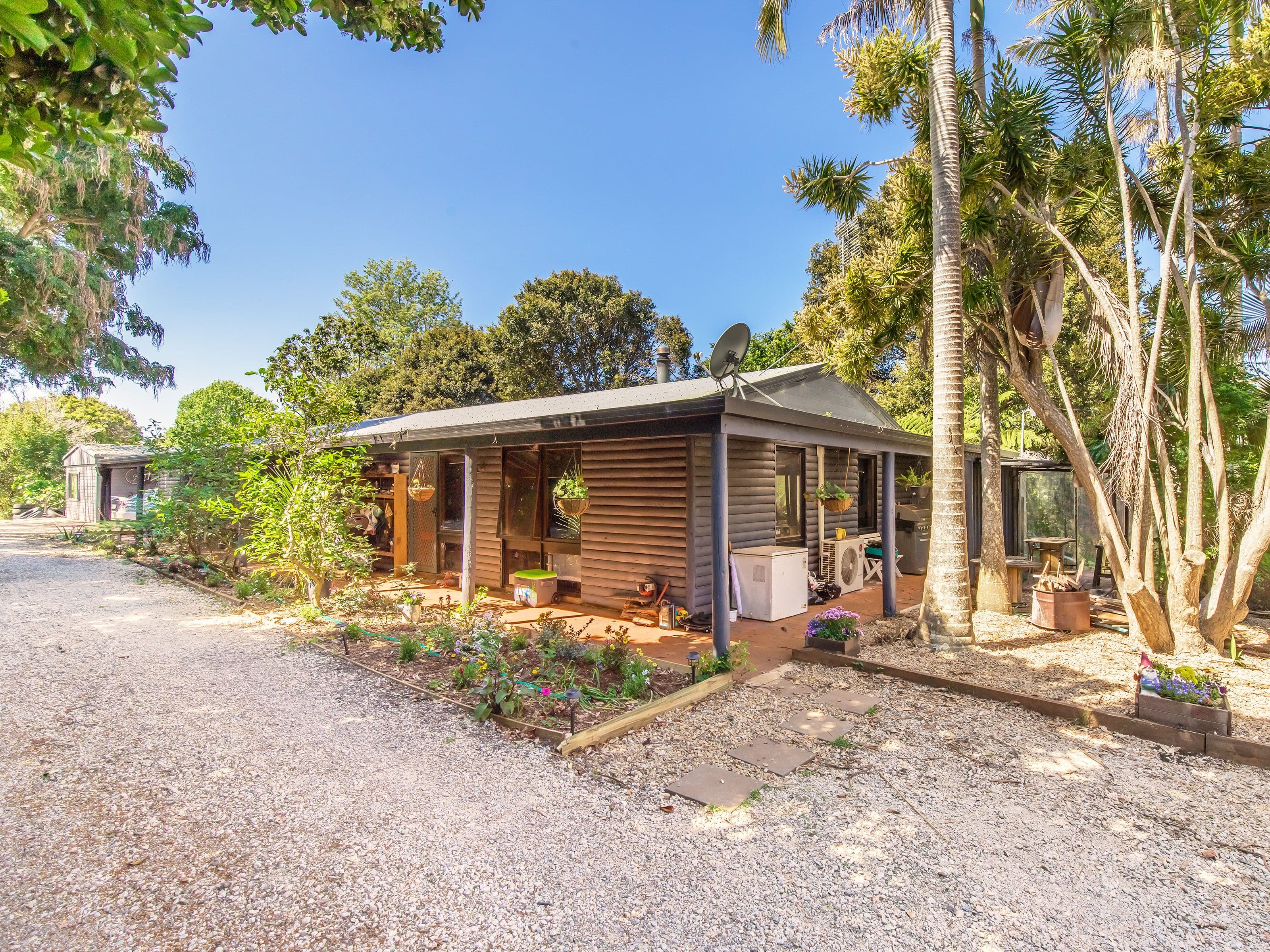 16-18 Esme Street, Tamborine Mountain QLD 4272, Tamborine Mountain - Thumbnail 4