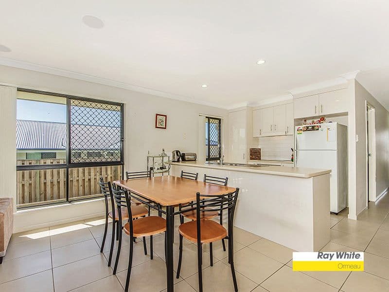 5 Mindarie Street, ORMEAU QLD 4208, Ormeau - Thumbnail 4