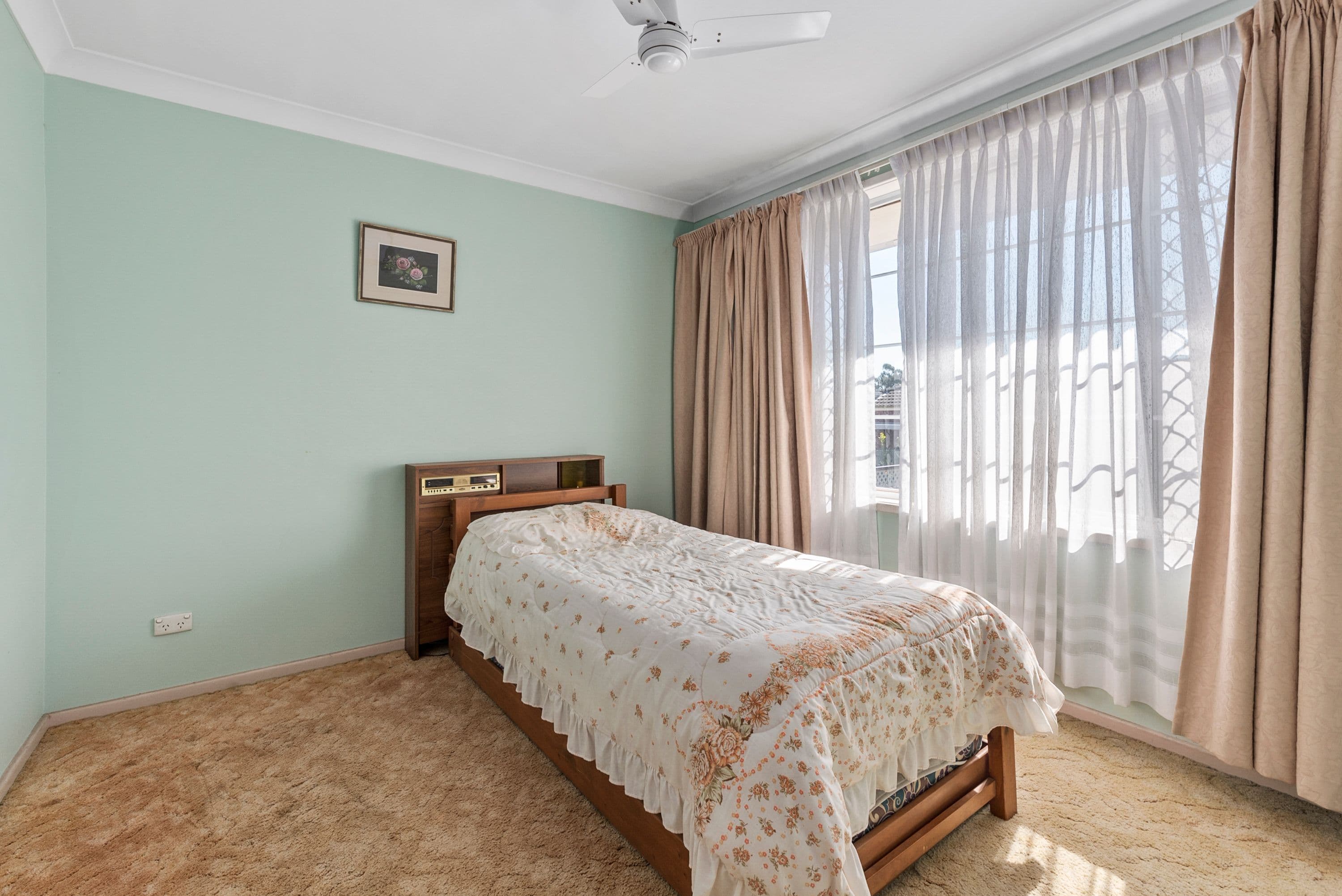 42 Cruikshank Avenue, Elderslie - Thumbnail 2