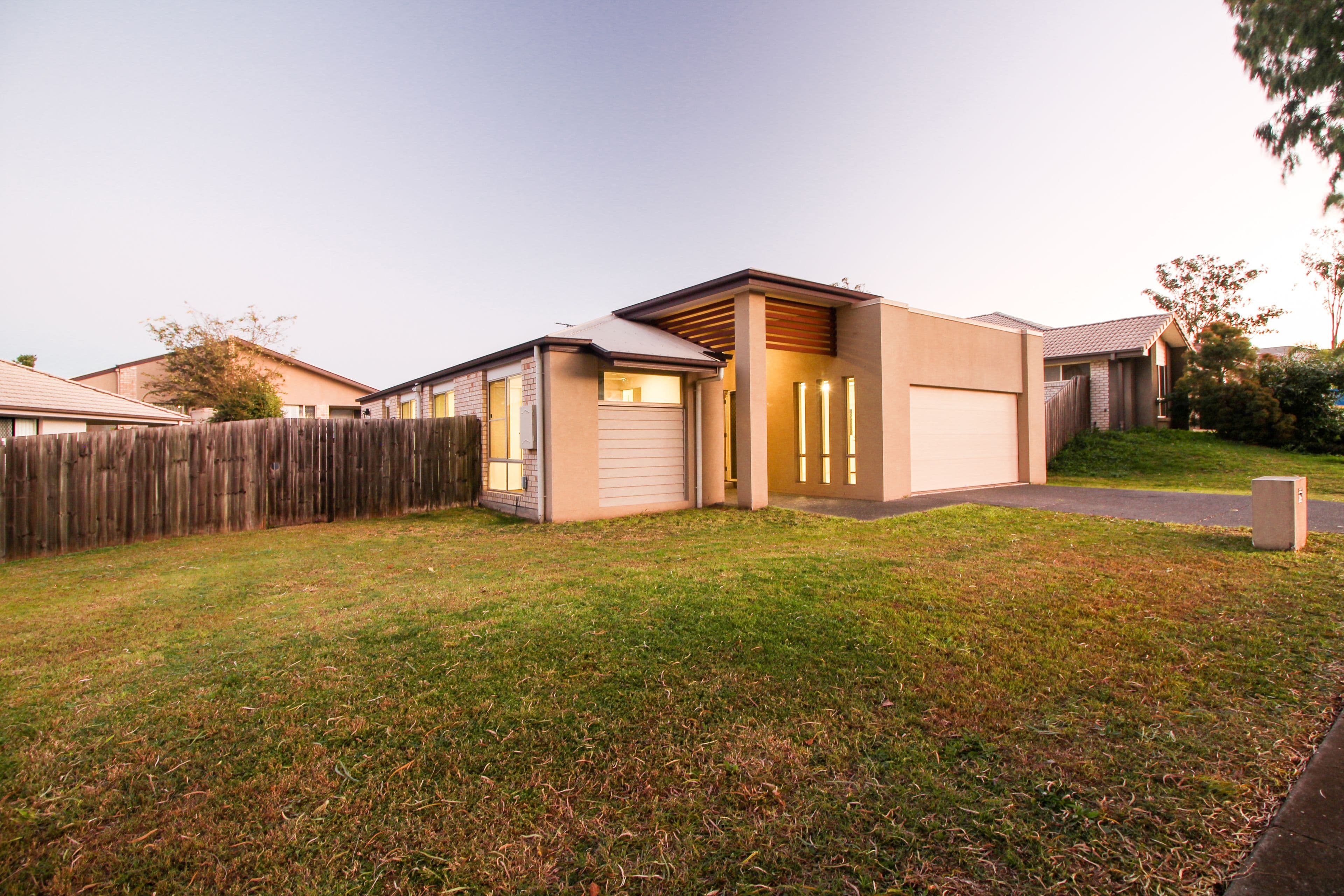 1069 Samford Road, Leichhardt QLD 4305, Leichhardt - Image 1