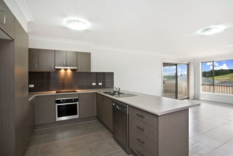 8 Blacksmith Road, GILLIESTON HEIGHTS NSW 2321, Gillieston Heights - Thumbnail 2
