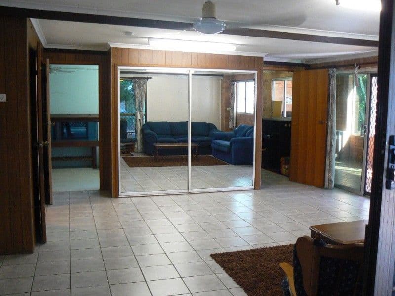 27 Streeter Avenue, WEST MACKAY QLD 4740, West Mackay - Thumbnail 4