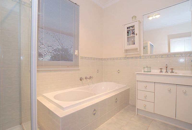 21 Doysal Avenue, Ferntree Gully VIC 3156, Ferntree Gully - Thumbnail 3