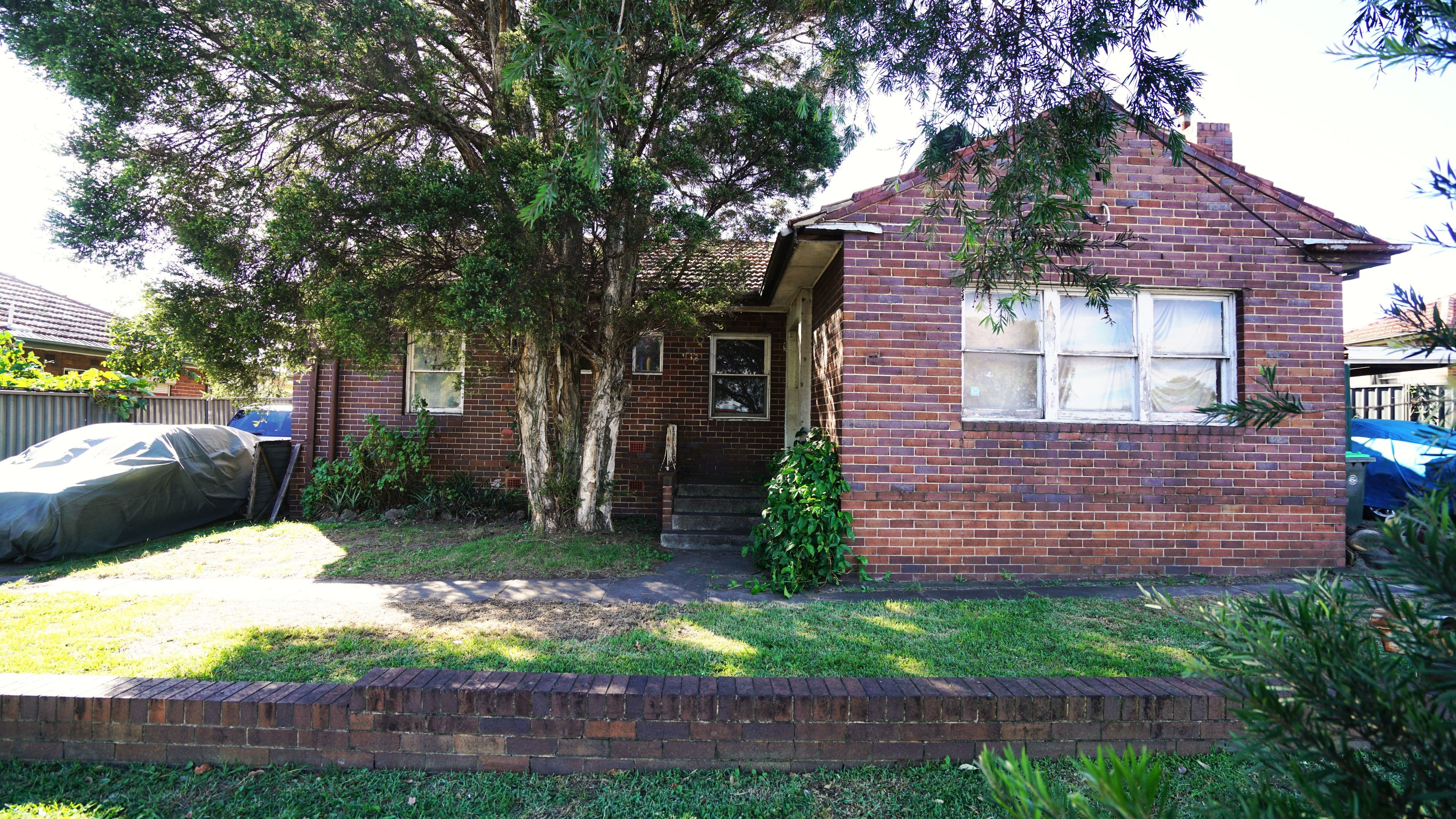 186. KING GEORGES Road, Roselands NSW 2196, Roselands - Image 1