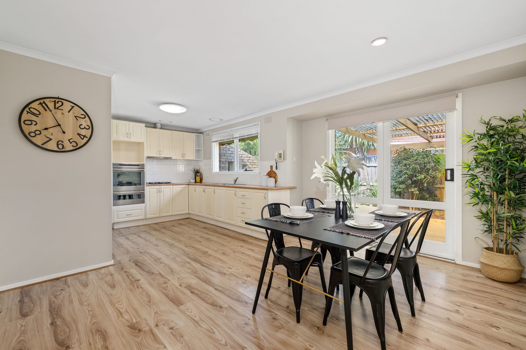 13 Stradbroke Way, Wyndham Vale VIC 3024, Wyndham Vale - Thumbnail 4