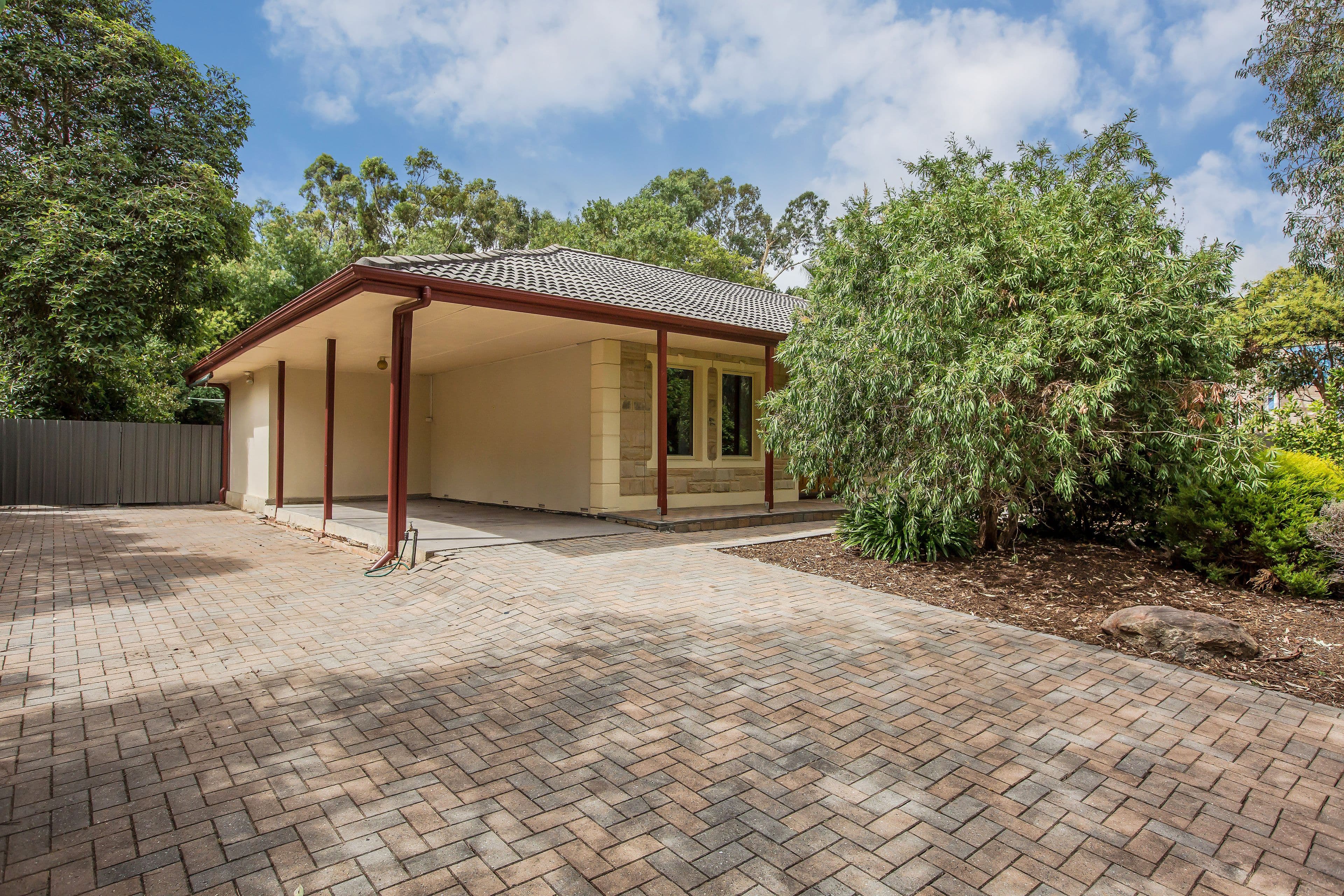 32 Meadow Avenue, Hawthorndene SA 5051, Hawthorndene - Thumbnail 2