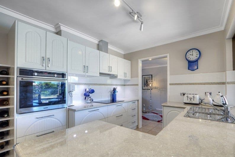 8 Pavetta Crescent, Forrestfield WA 6058, Forrestfield - Thumbnail 4