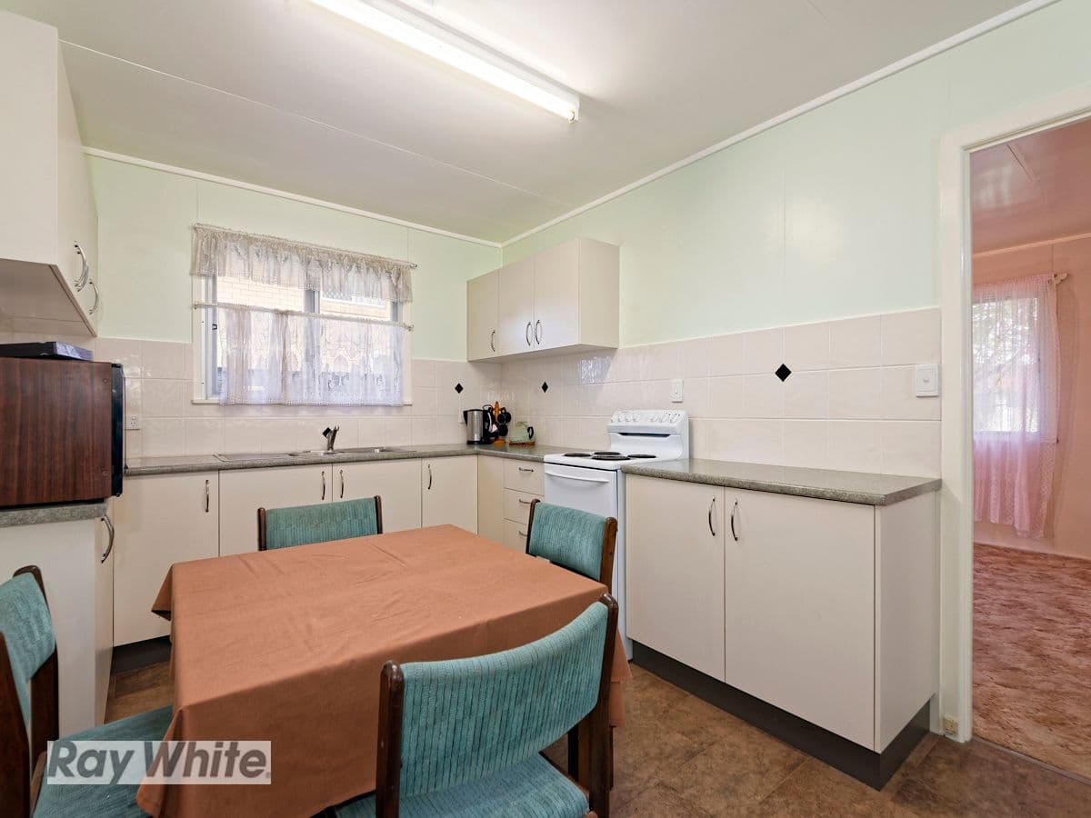 194 Macdonnell Road, Margate QLD 4019, Margate - Thumbnail 4