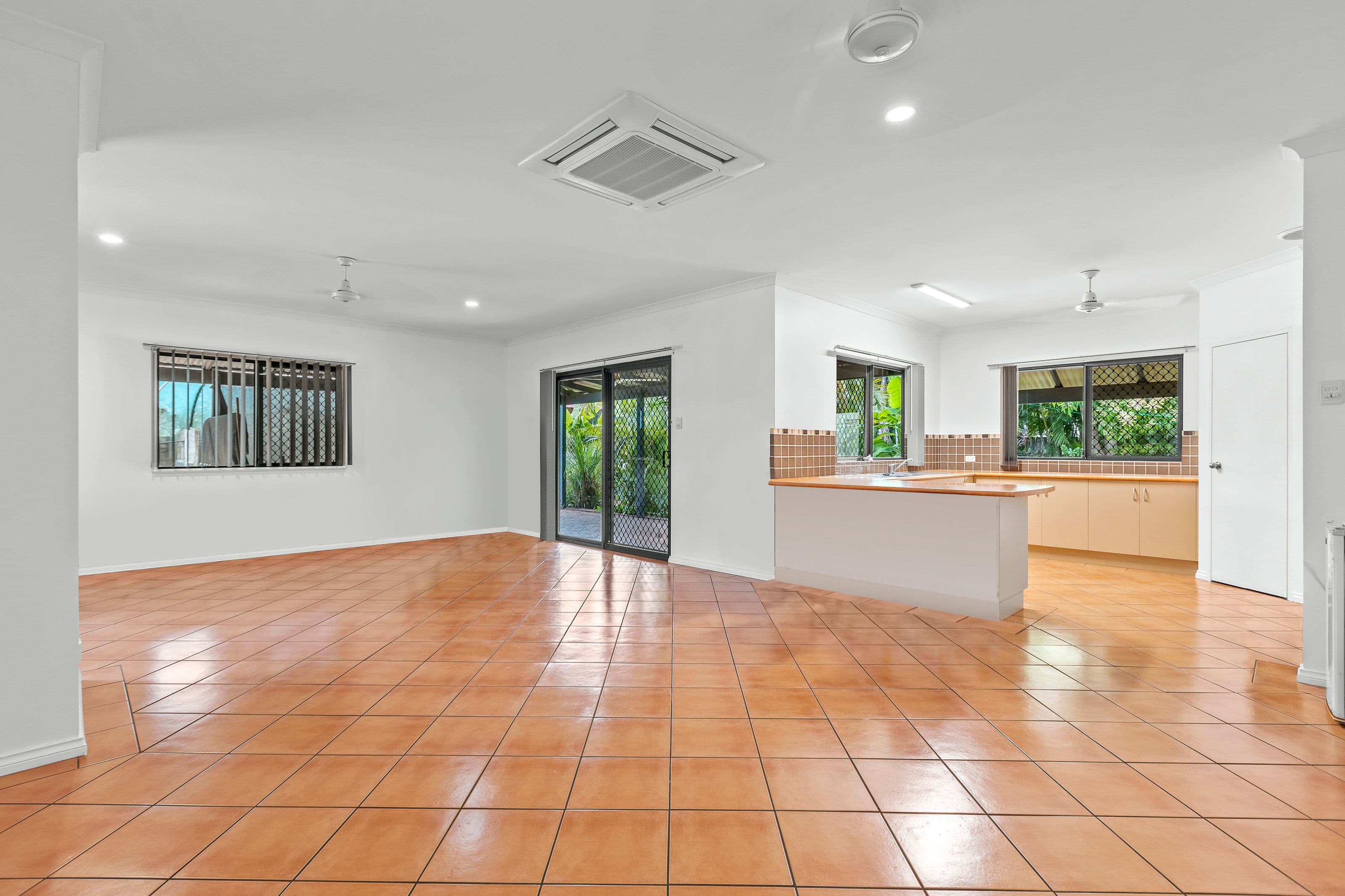 10 Dalgyte Road, Djugun WA 6725, Djugun - Image 1