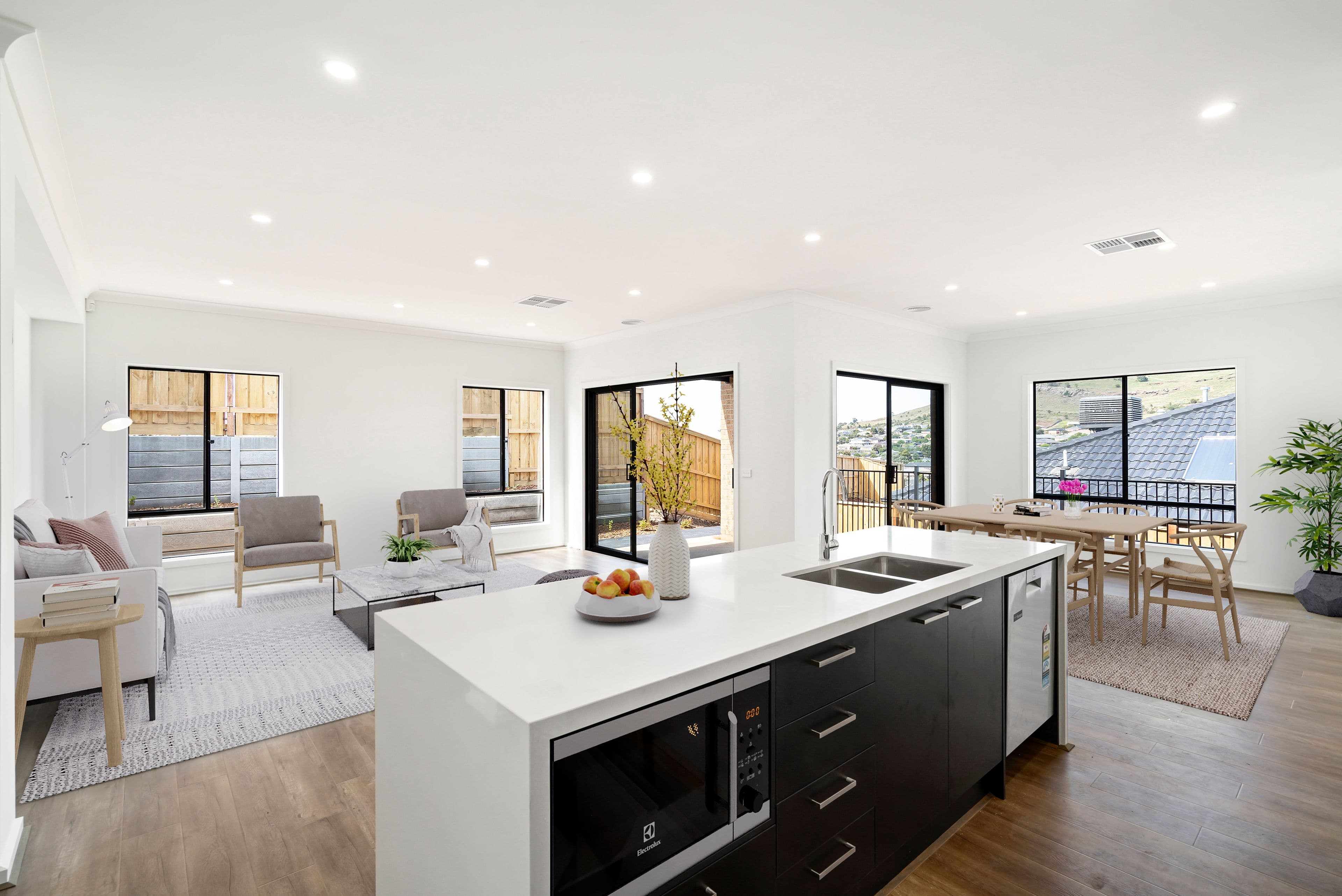 3 Fellview Crescent, Sunbury VIC 3429, Sunbury - Thumbnail 3
