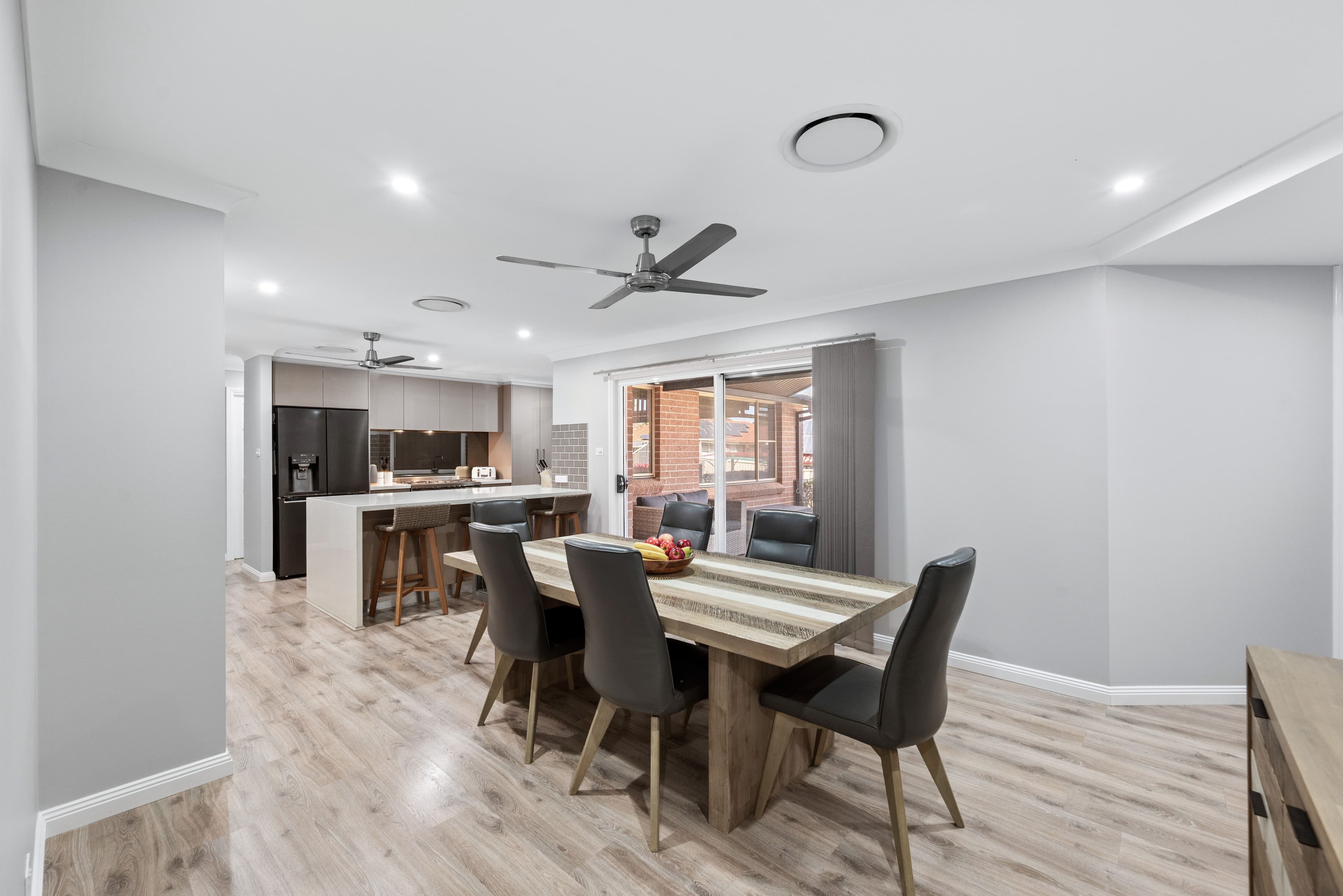 2 Naoi Place, Glenmore Park NSW 2745, Glenmore Park - Thumbnail 3