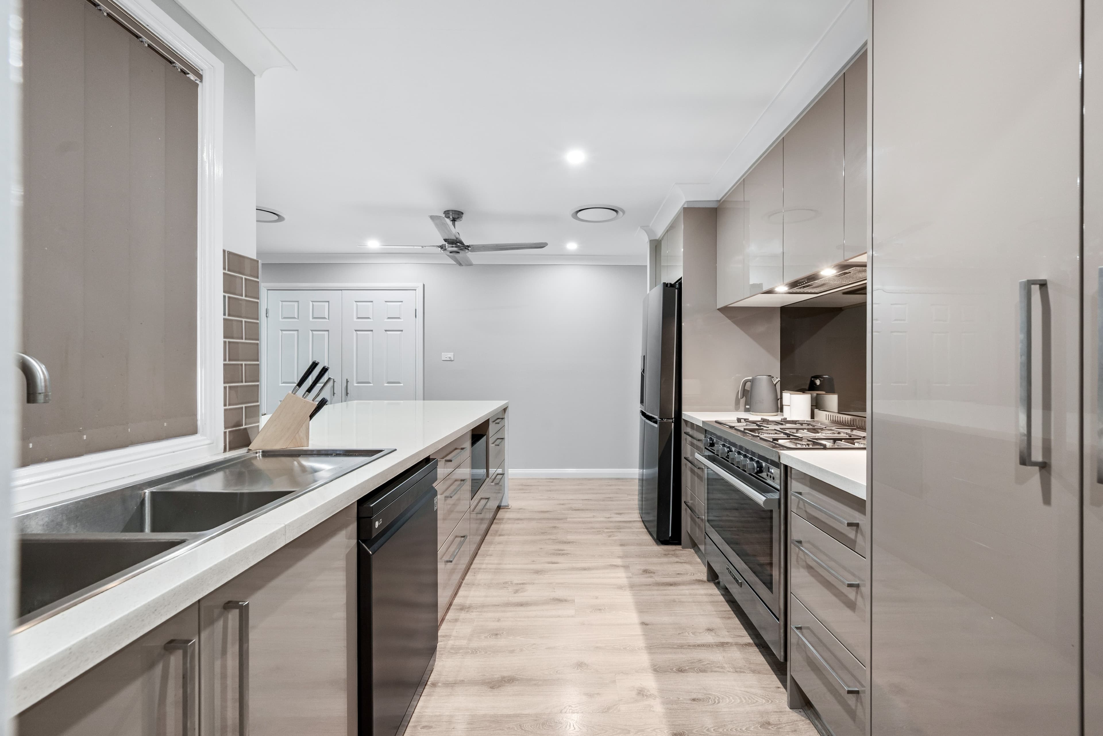 2 Naoi Place, Glenmore Park NSW 2745, Glenmore Park - Thumbnail 5