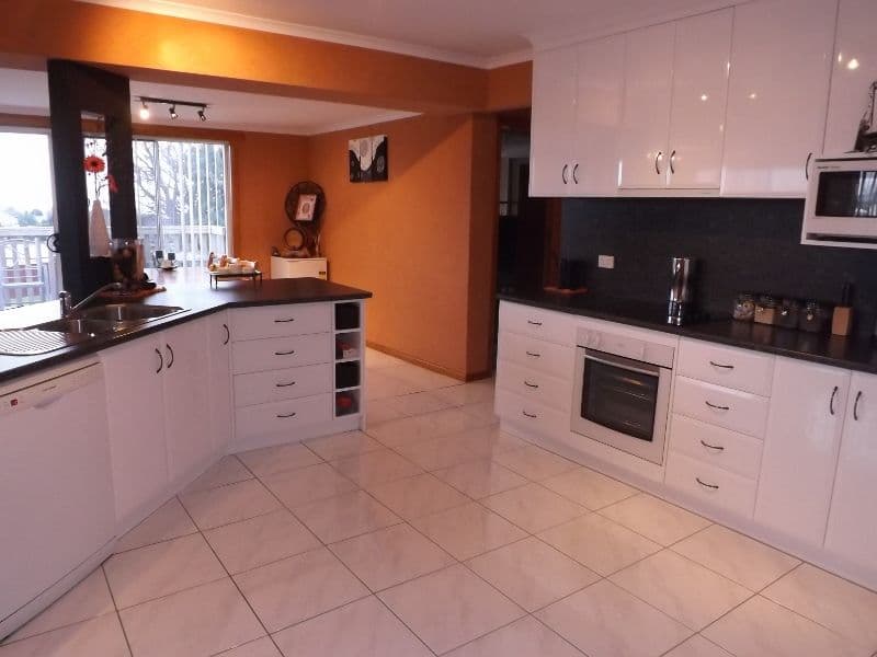 15 Hayes Street, BURNIE TAS 7320, Burnie - Thumbnail 3