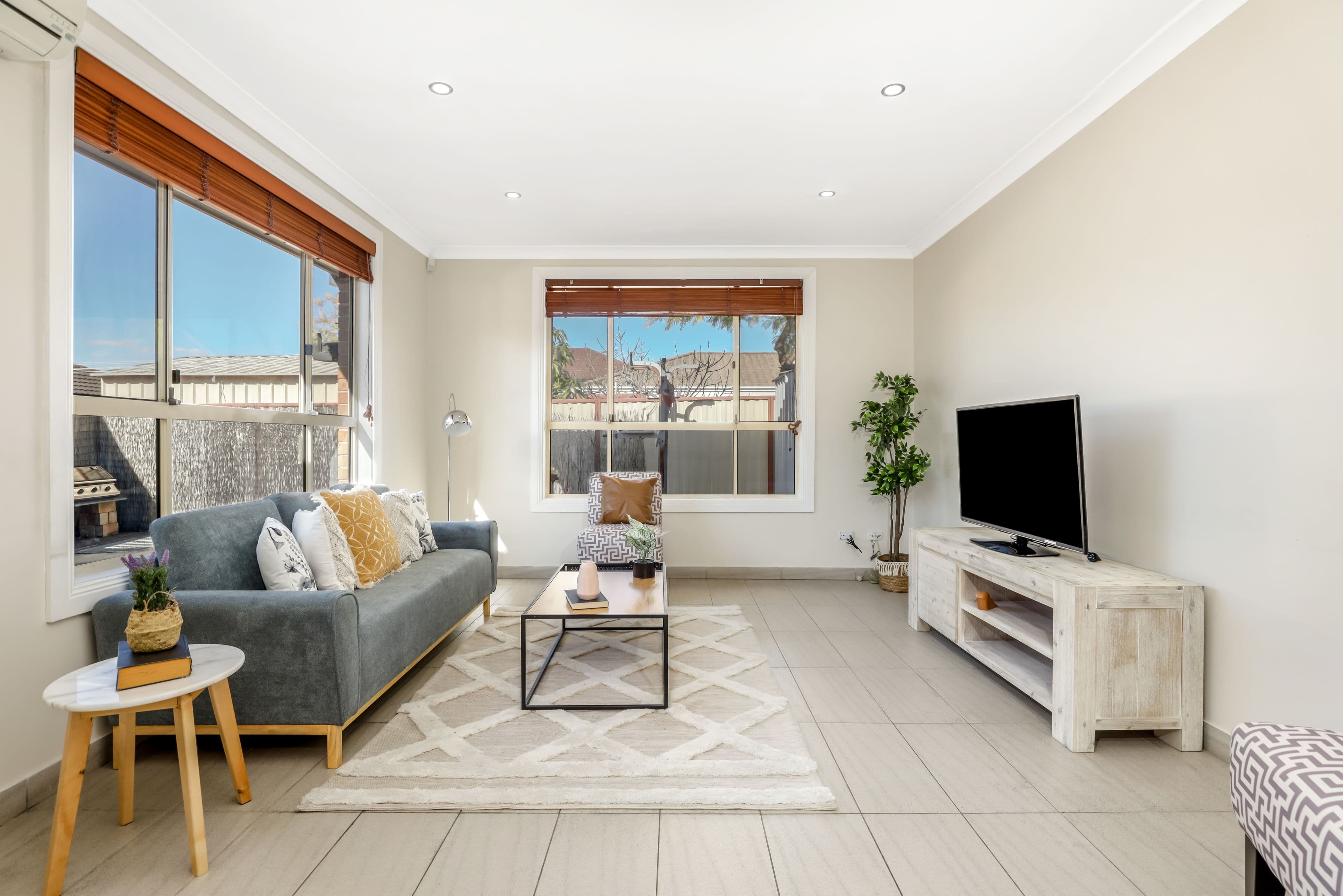 6 Nymboida Avenue, Hoxton Park NSW 2171, Hoxton Park - Thumbnail 2