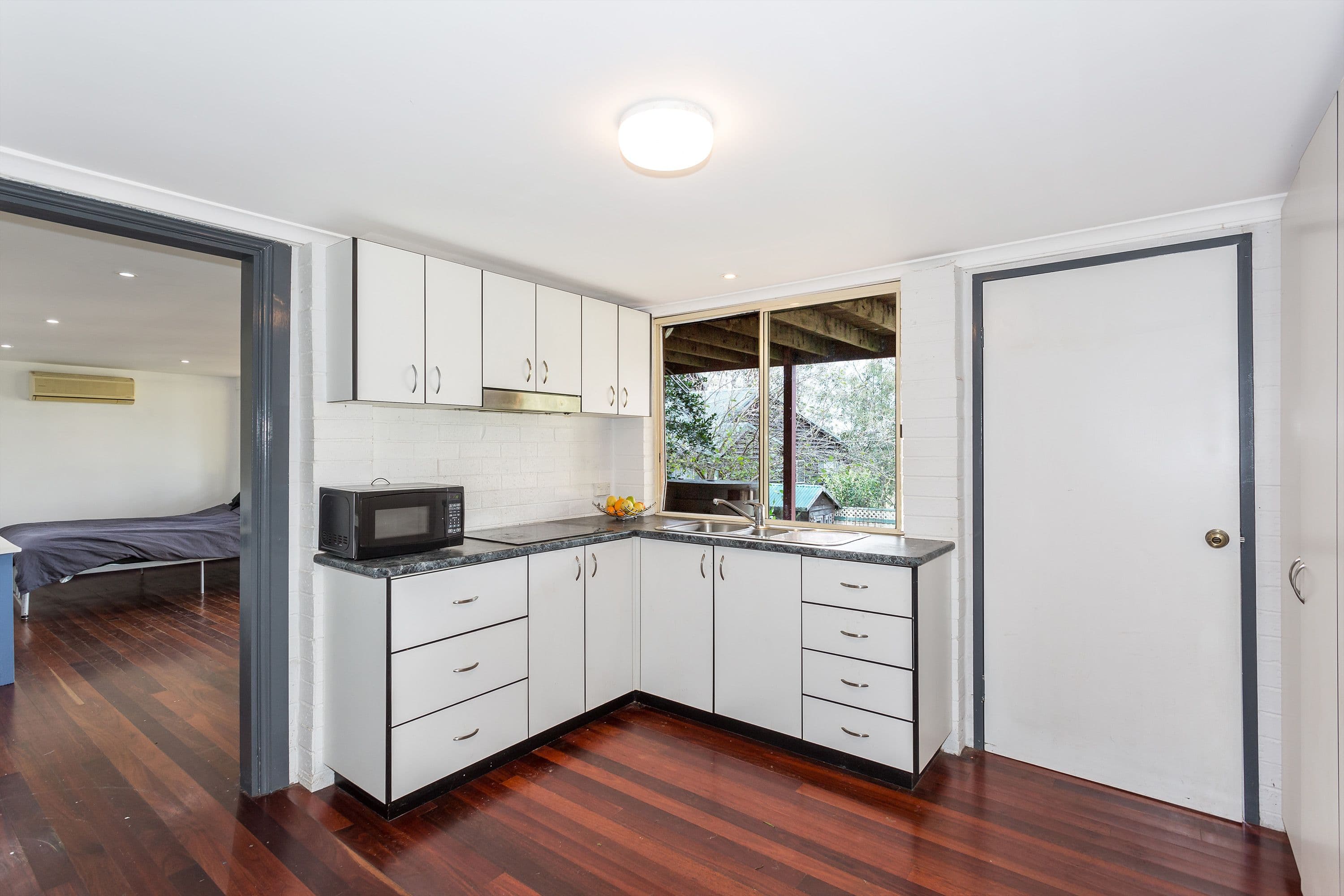 3 Dunrossil Avenue, Watanobbi - Thumbnail 5