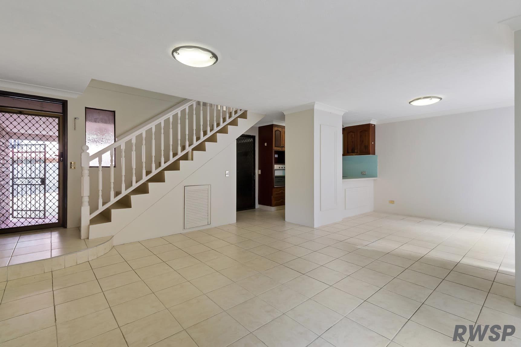 51 Bauer Street, Southport QLD 4215, Southport - Thumbnail 2