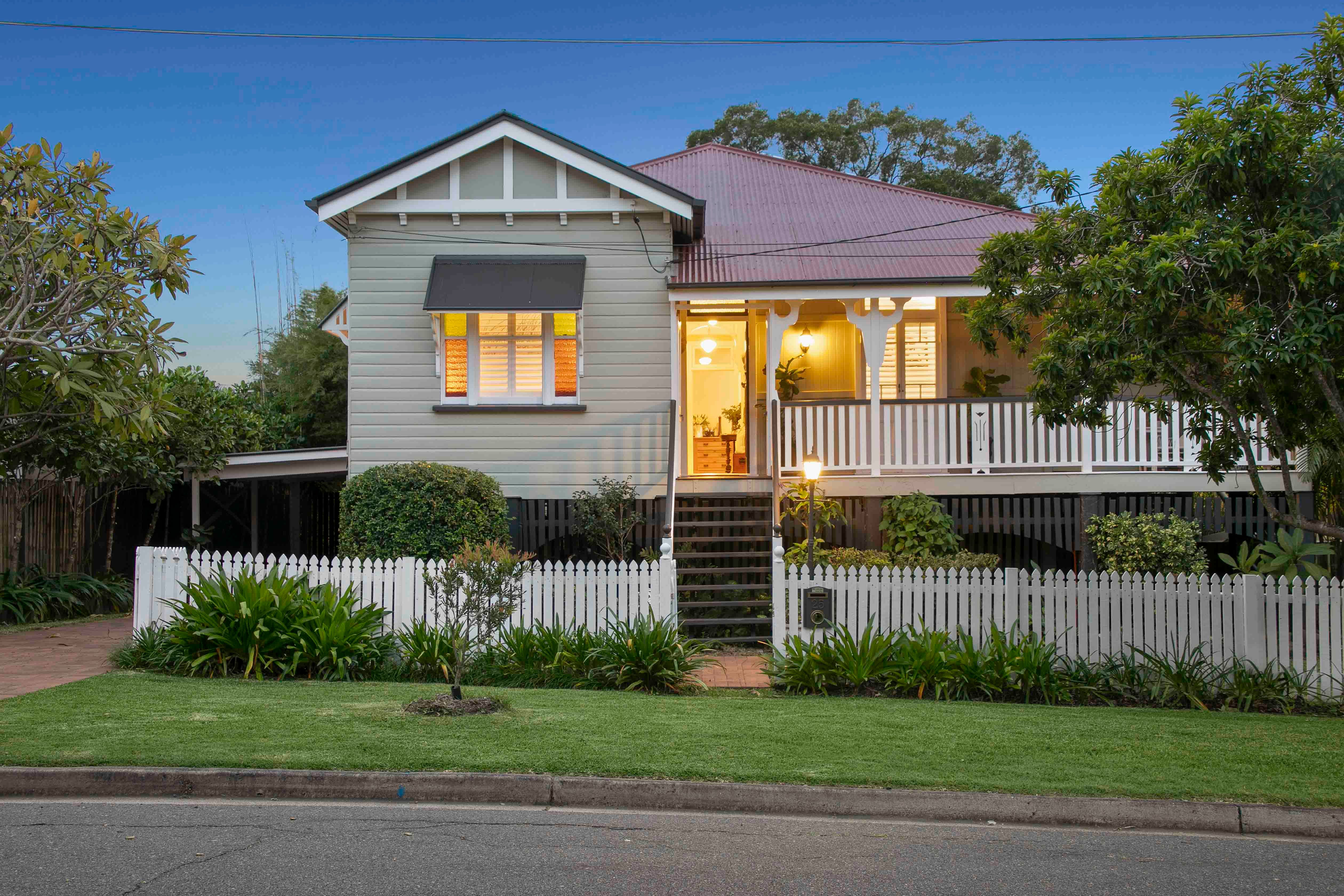 25 St Clements Road, Oxley QLD 4075, Oxley - Image 1