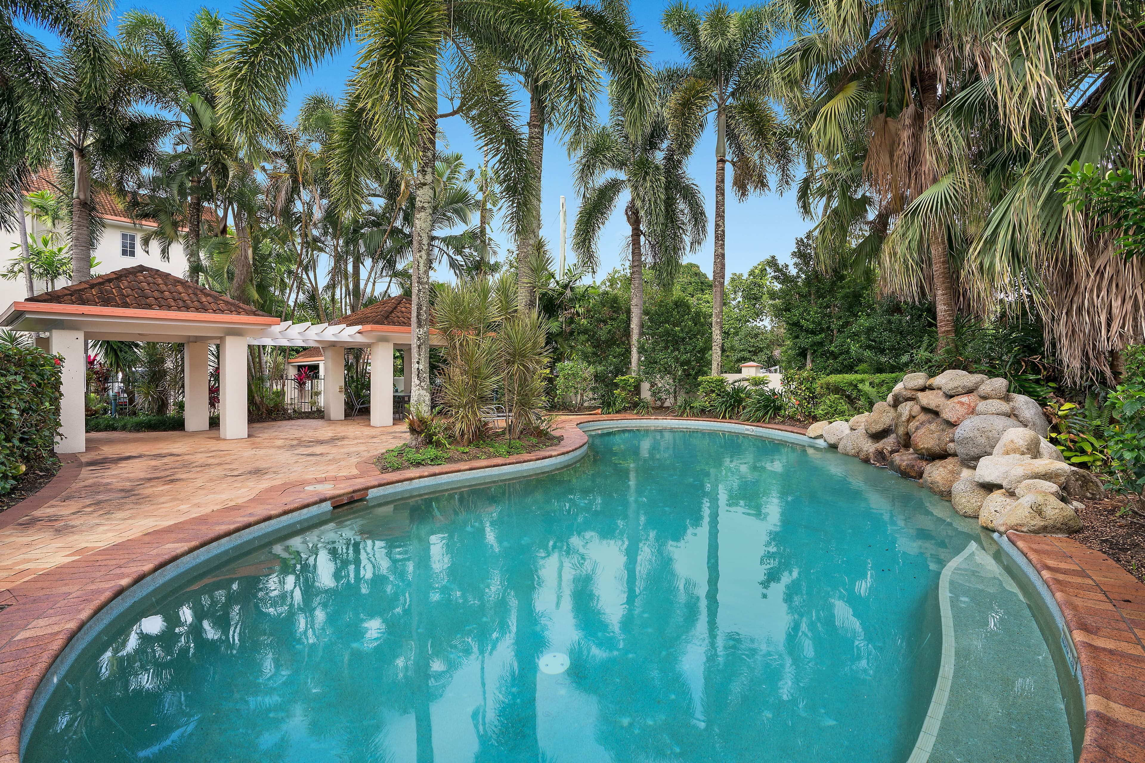 327 Lake Street, Cairns North QLD 4870, Cairns North - Thumbnail 8