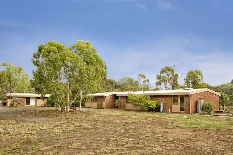290 Flinders Avenue, LARA VIC 3212, Lara - Thumbnail 2
