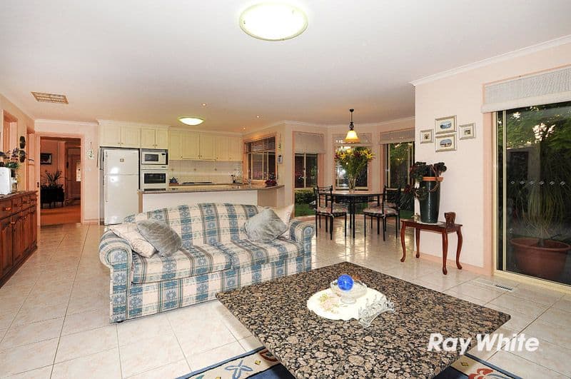 64 Jerilderie Drive, BERWICK VIC 3806, Berwick - Thumbnail 7