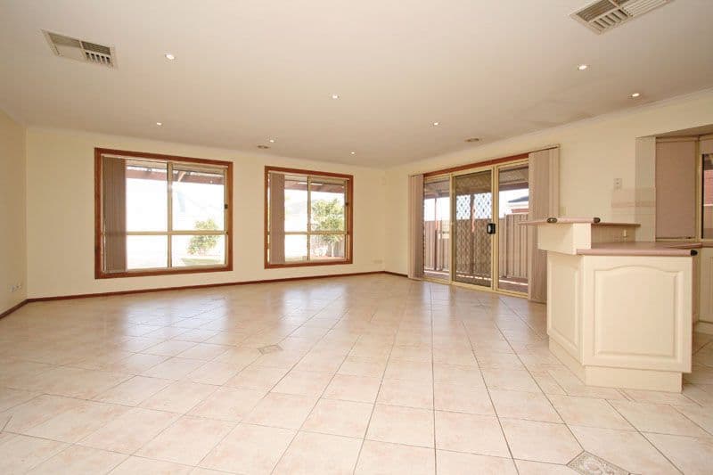11 Leopardwood Street, Narangba, Narangba - Thumbnail 3