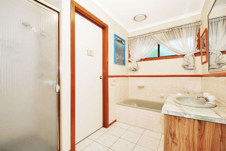 11 Alawara Drive, MOOROOLBARK VIC 3138, Mooroolbark - Thumbnail 8