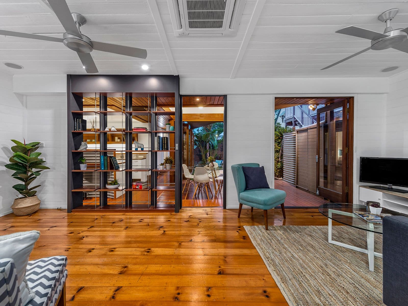 71 Isaac Street, Spring Hill QLD 4000, Spring Hill - Thumbnail 3