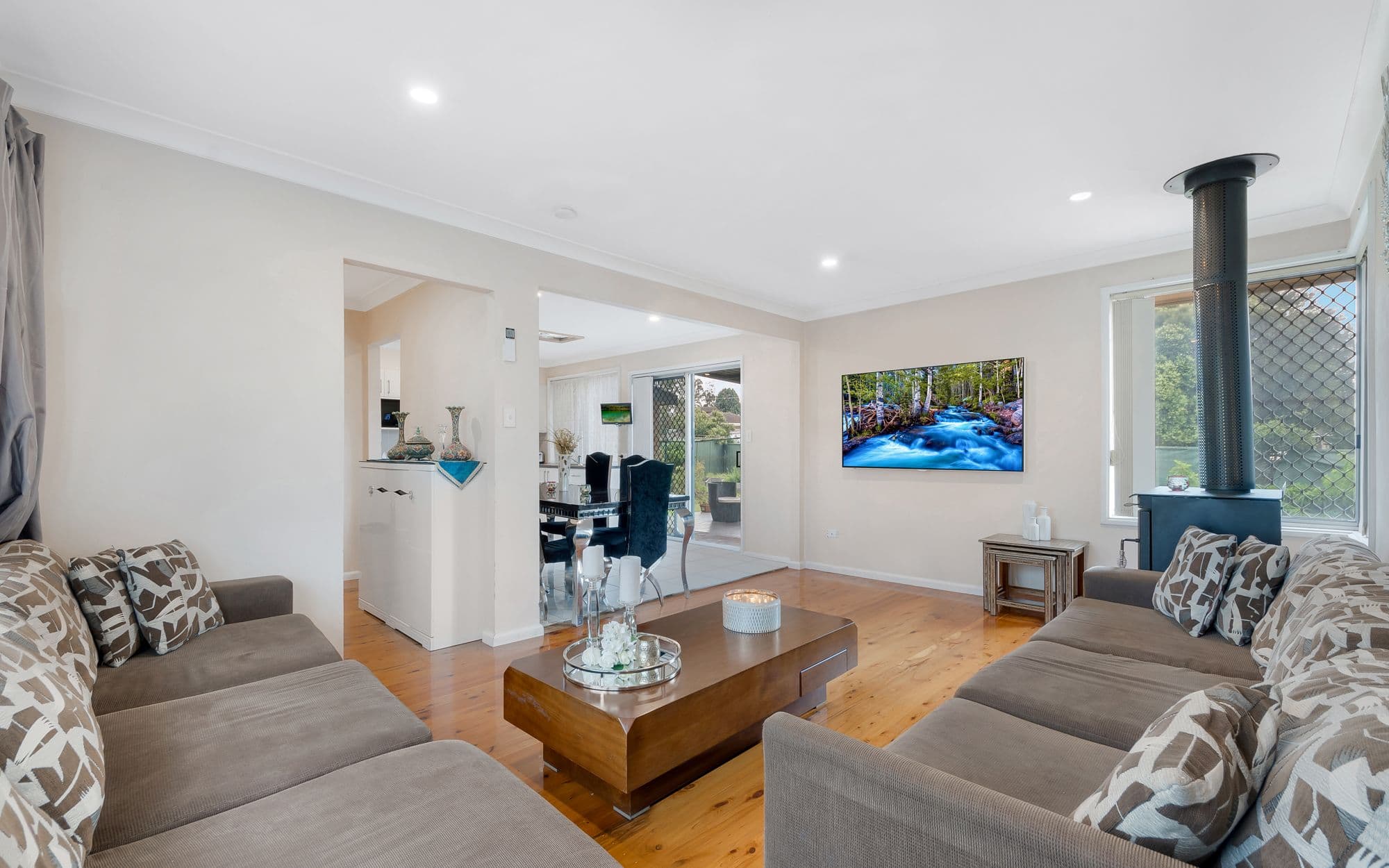 7 Mackellar Place, Campbelltown NSW 2560, Campbelltown - Thumbnail 2