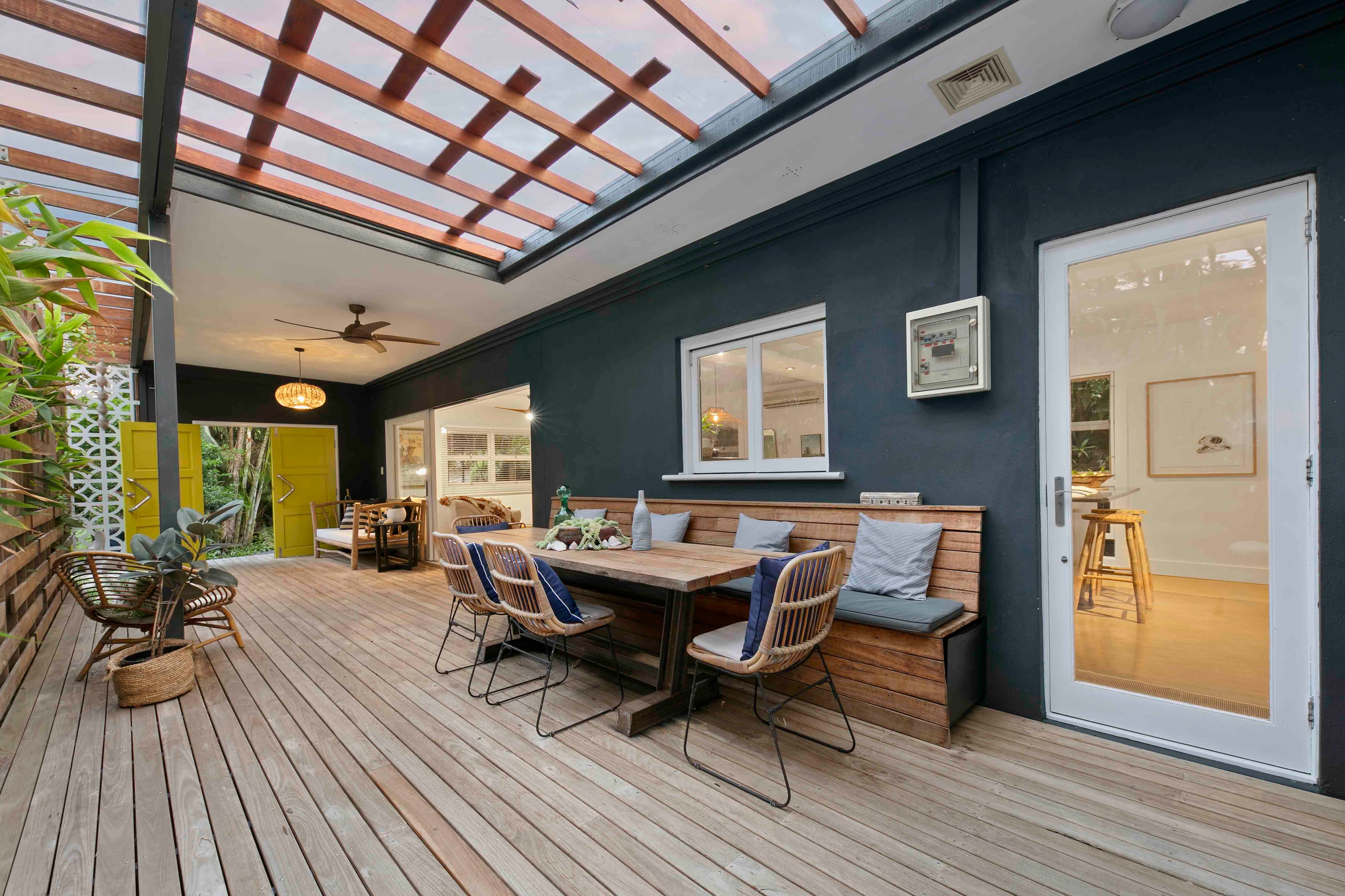 21 Hastings Street, Annerley QLD 4103, Annerley - Image 1